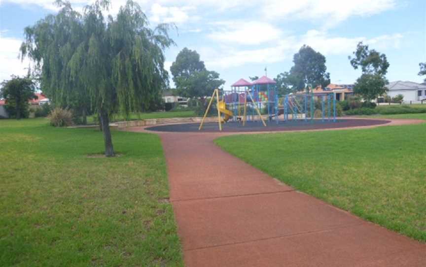 Bonvin Park, Local Facilities in Tapping