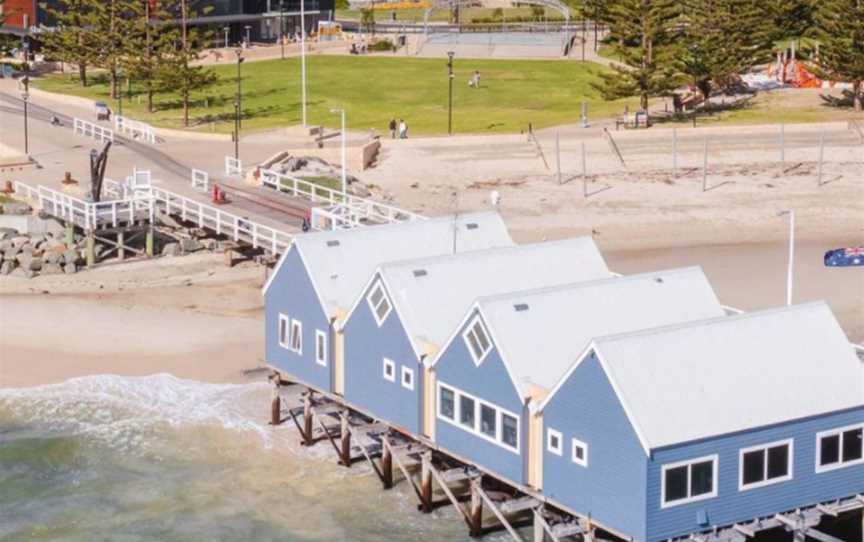 Busselton Foreshore Jetty, Local Facilities in Busselton