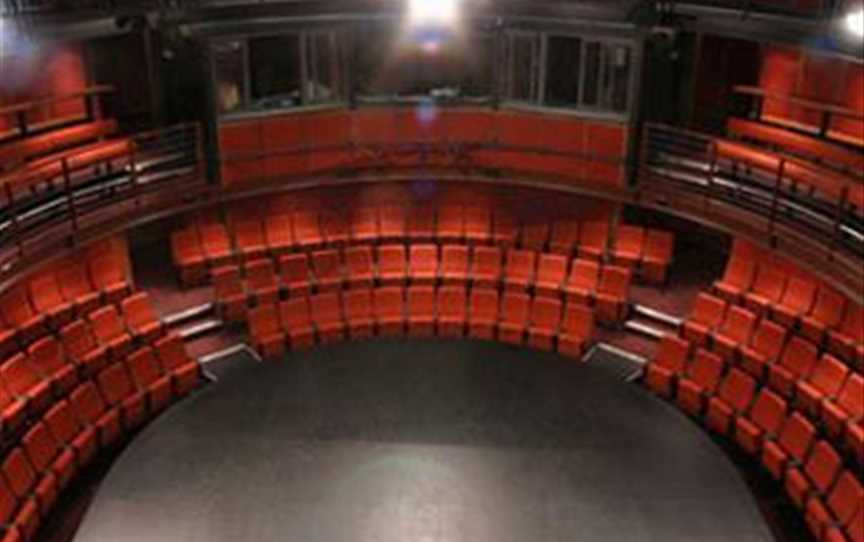 Roundhouse Theatre, Local Facilities in Mt Lawley