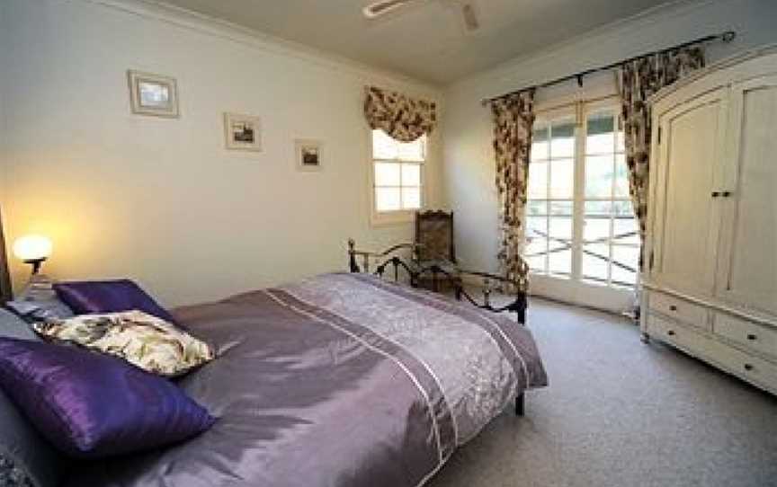 St Helen's Country Cottages, Clare, SA