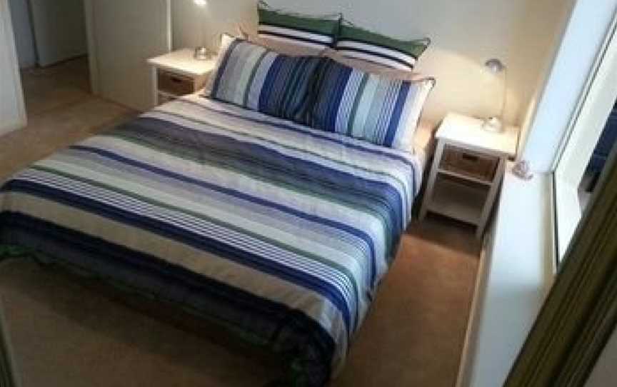 Acaill Accommodation Esplanade Living Self Check-In Self Check-Out, Glenelg North, SA
