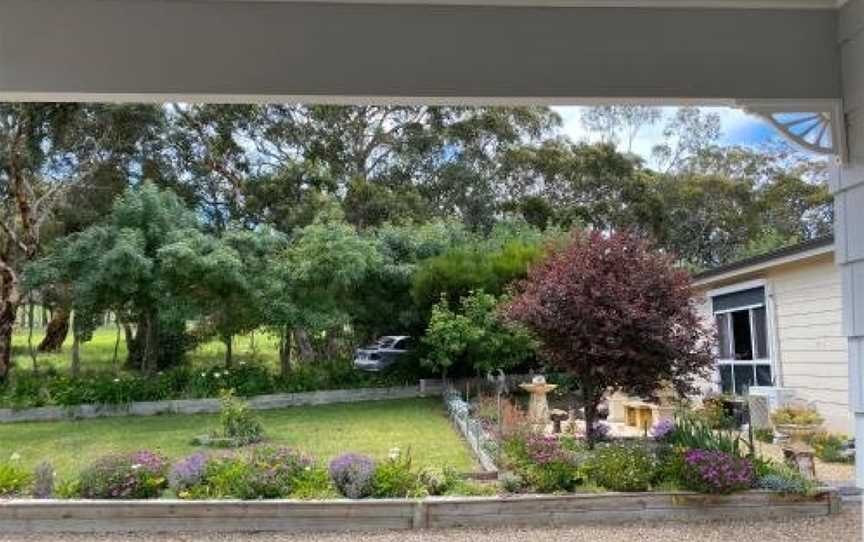 Lazy Days Bed &Breakfast Cottage - Victor Harbor, Accommodation in Hindmarsh Valley