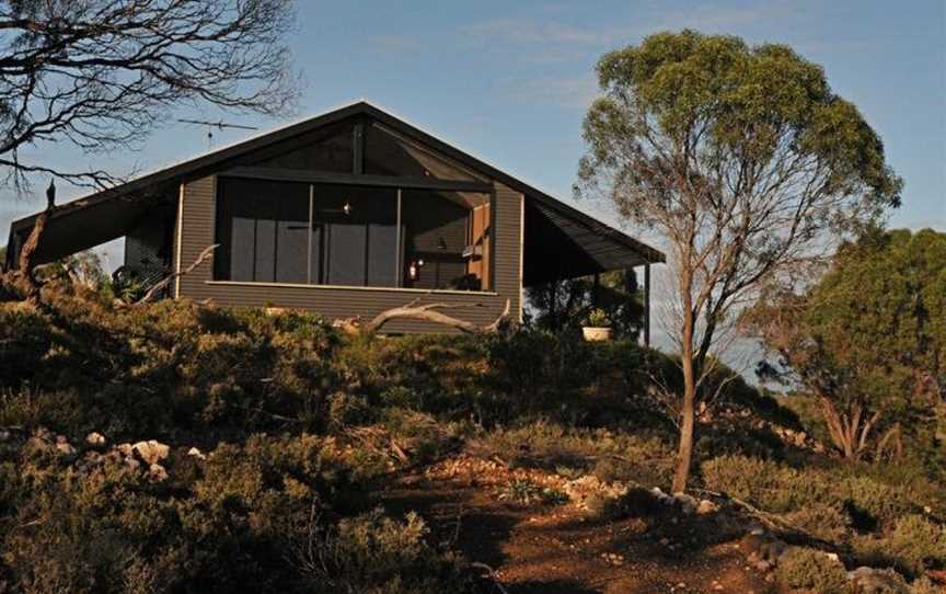 Romantic Getaways at Riverview Rise Retreats, Accommodation in Cowirra