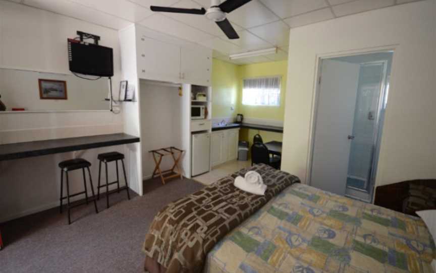 Affordable Gold City Motel, Toll, QLD