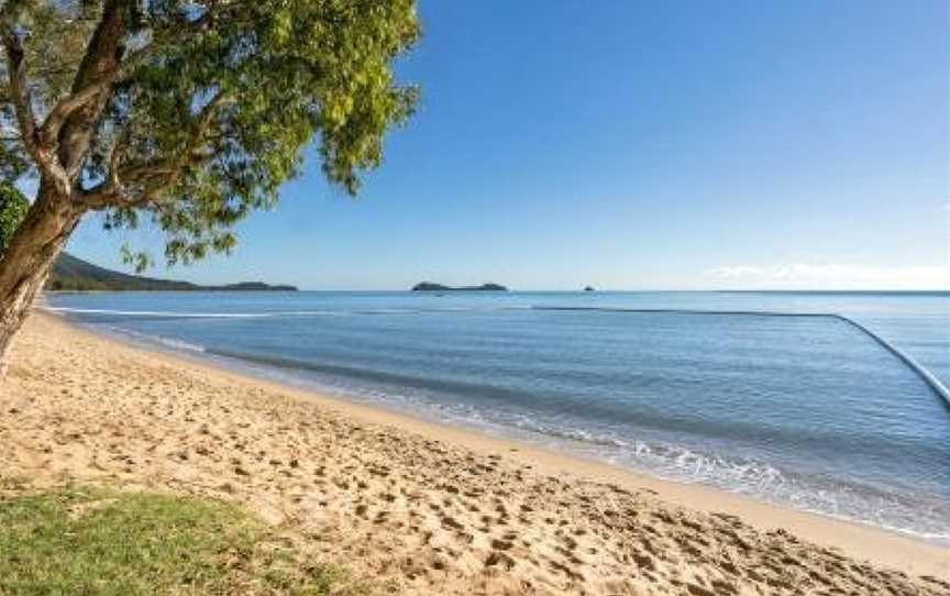 Belle Escapes - Luxury Beachfront Living, Kewarra Beach, QLD