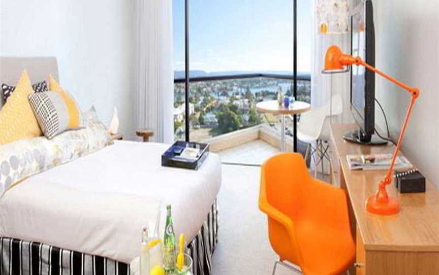 QT Gold Coast, Accommodation in Surfers Paradise