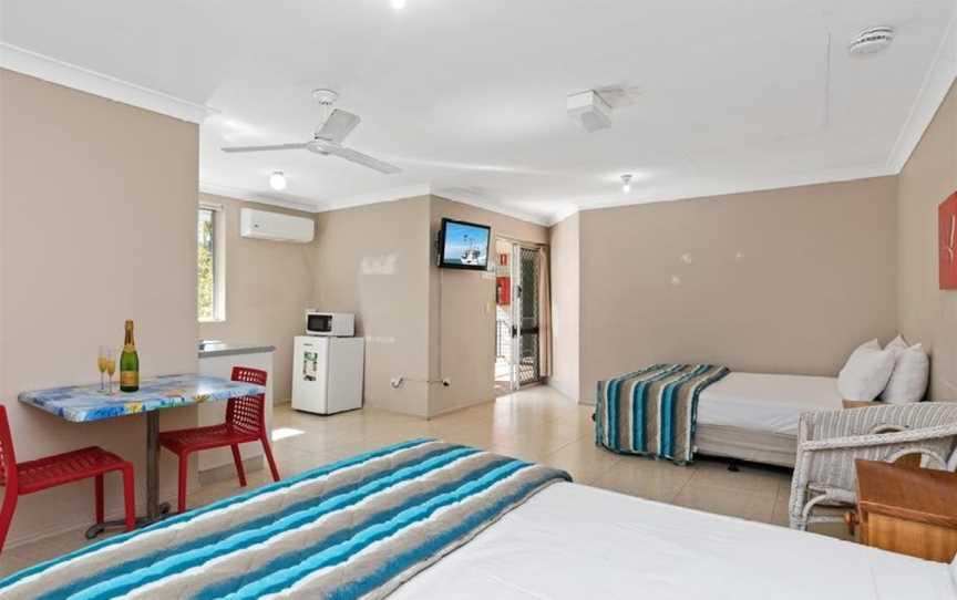 Browns at Broadbeach Motel, Accommodation in Mermaid Beach