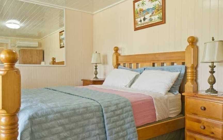 Lee Farm Stay Cottages, Booie, QLD