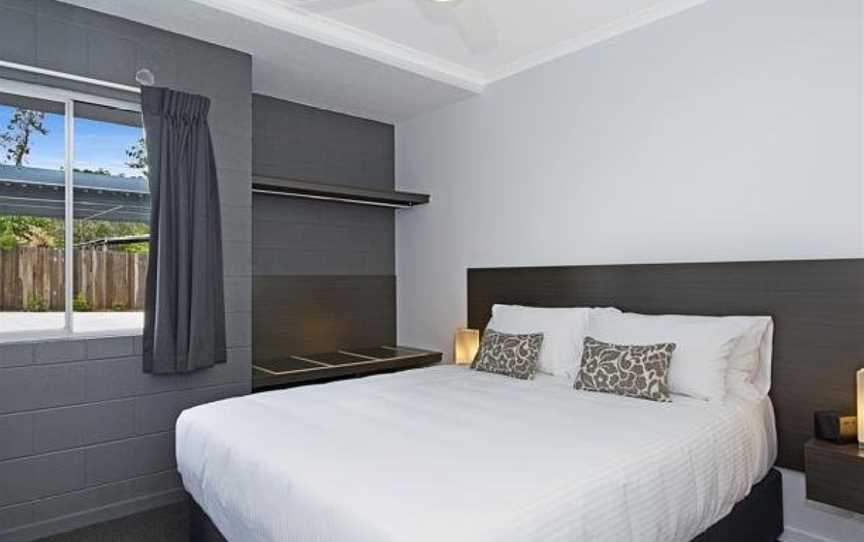 Cooroy Luxury Motel Apartments, Cooroy, QLD
