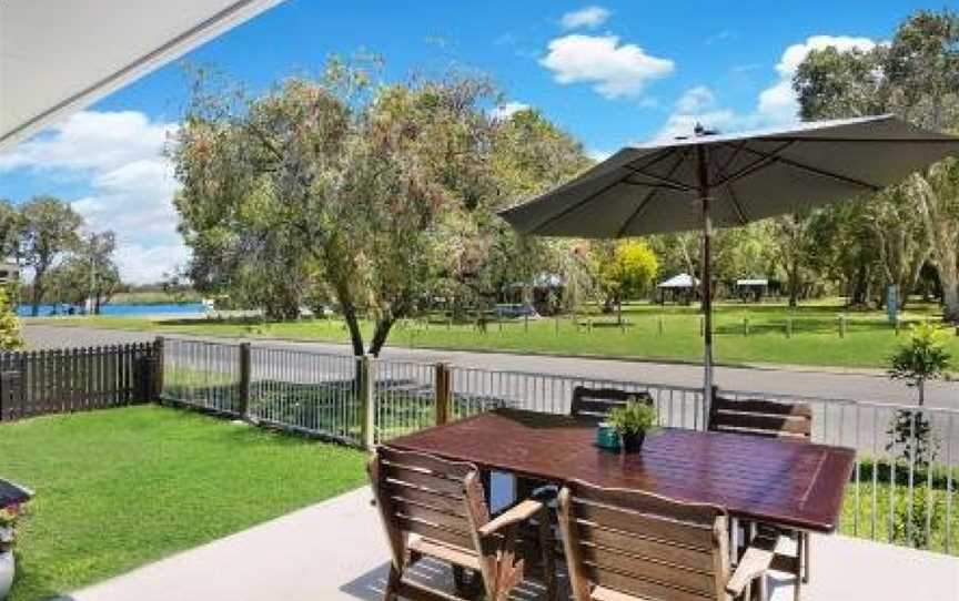 Booker Pde 34, Unit 2 - Pet Friendly -, Golden Beach, QLD