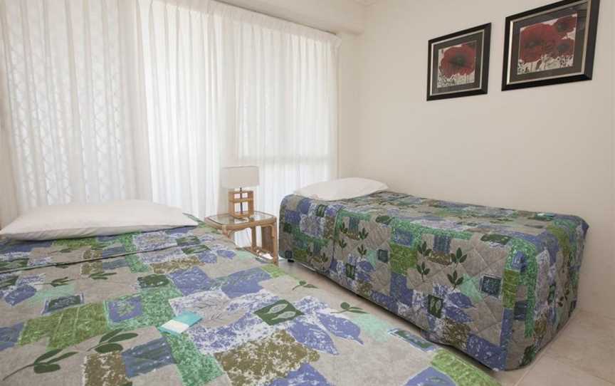 Belvedere Apartments, Accommodation in Golden Beach