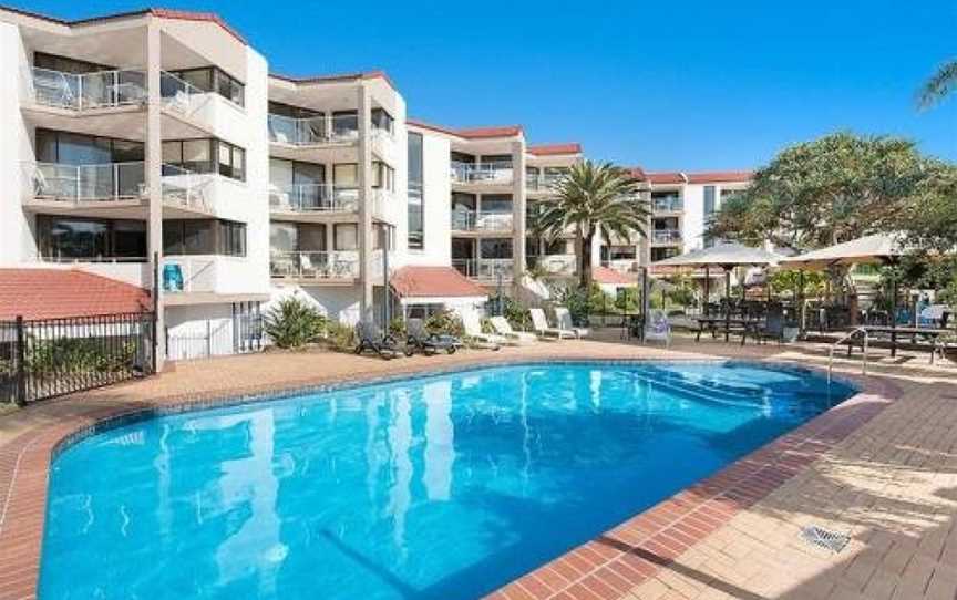 Casablanca Beachfront Apartments, Kings Beach, QLD