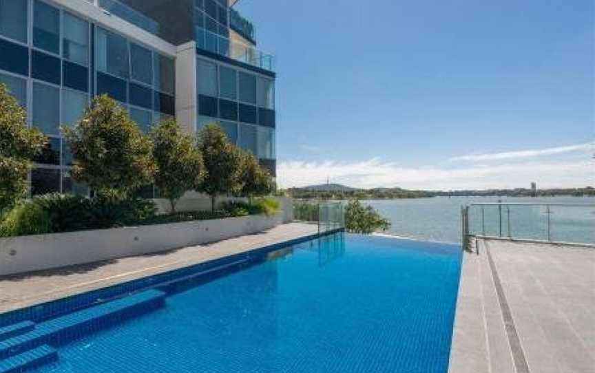 Accommodate Canberra - Lakefront, Kingston, ACT