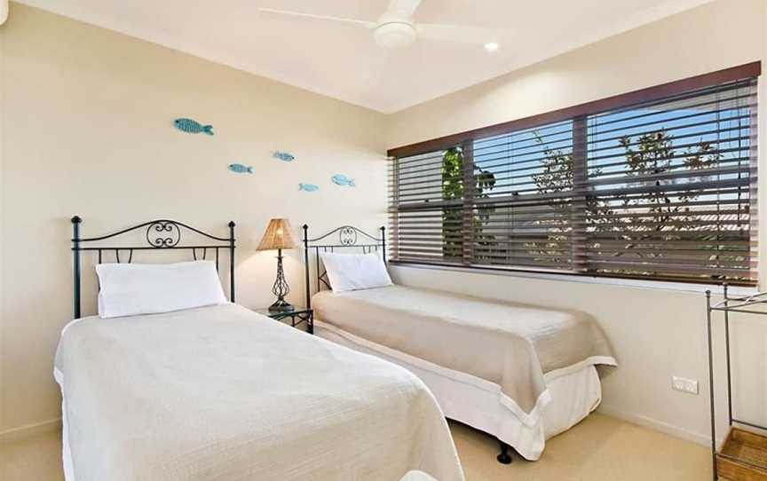 Andari Holiday Apartments, Accommodation in Sunshine Beach