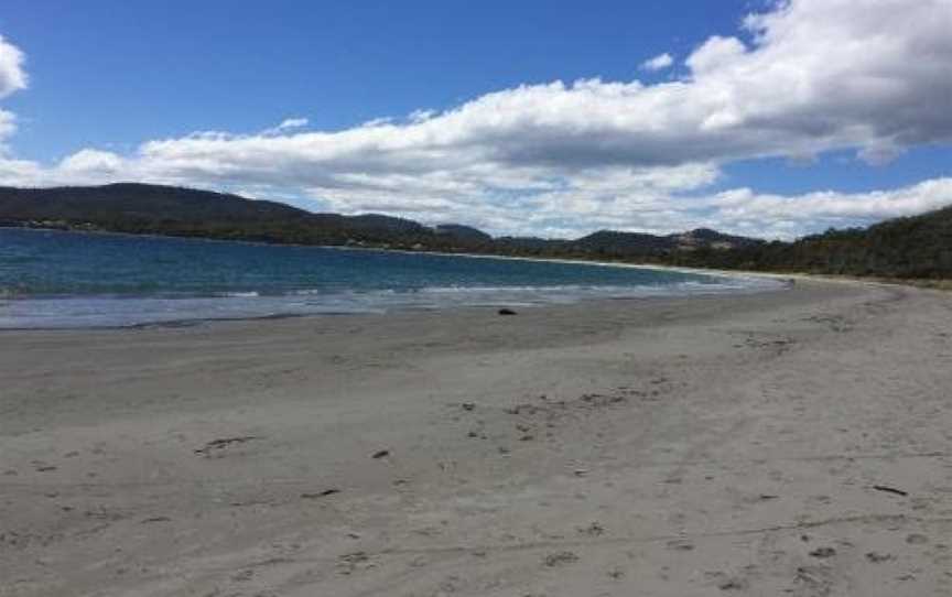 Chill Tasmania, White Beach, TAS