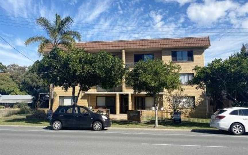 Sands Court on Boyd, Top floor 2 bedroom unit, seconds from the beach!, Woorim, QLD