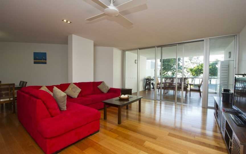 Maggies Beachfront Apartments, Horseshoe Bay, QLD