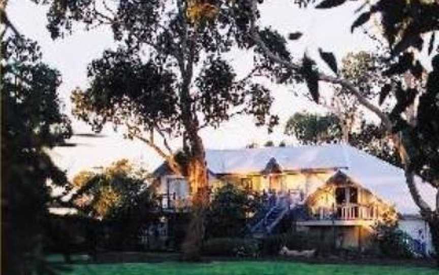 Manor Gums, Accommodation in Mailors Flat