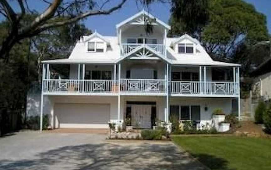 Silver Waters Bed & Breakfast, Cowes, VIC