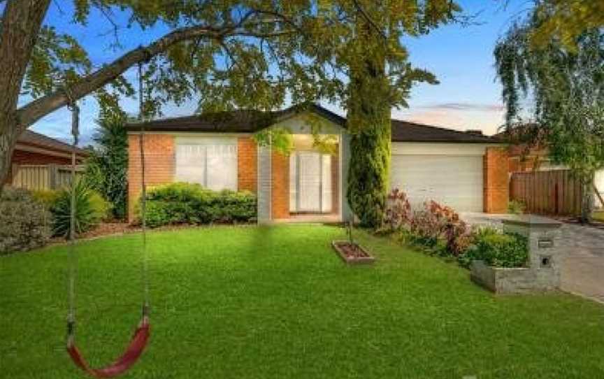 Si family home, Narre Warren South, VIC
