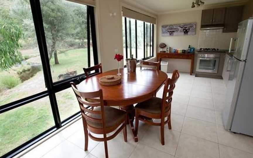 Toorongo River Chalets, Noojee, VIC
