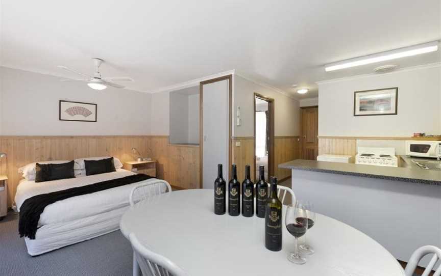Summerfield Winery and Accommodation, Moonambel, VIC