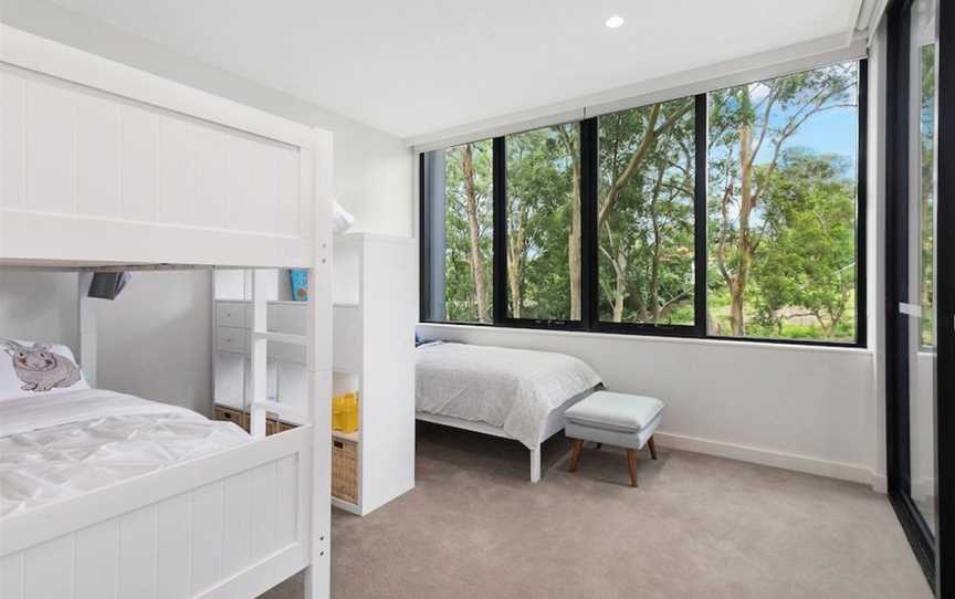 Stylish Lux Home with Hotel Grade Cleanliness, Pymble, NSW