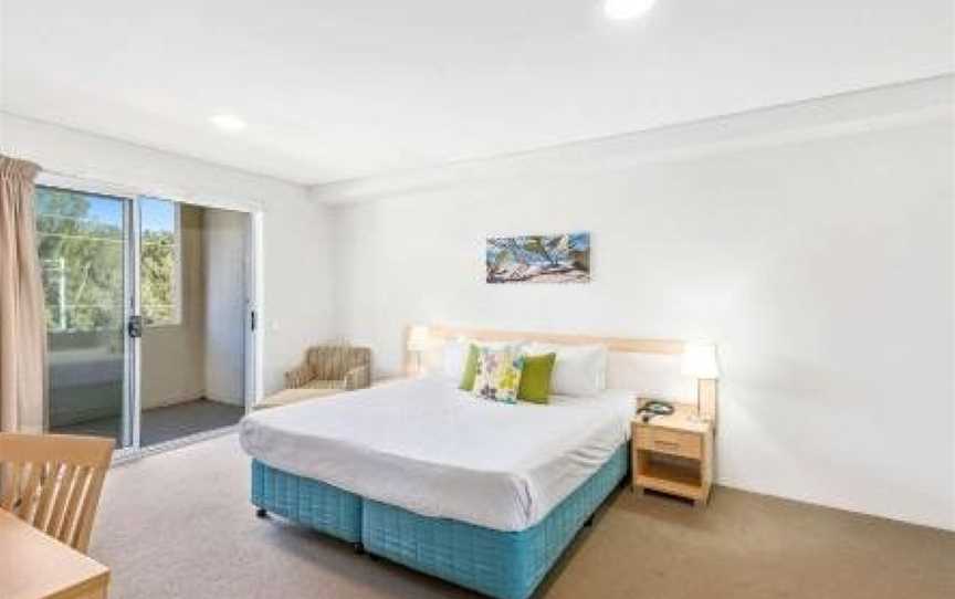 Quality Suites Pioneer Sands, Towradgi, NSW