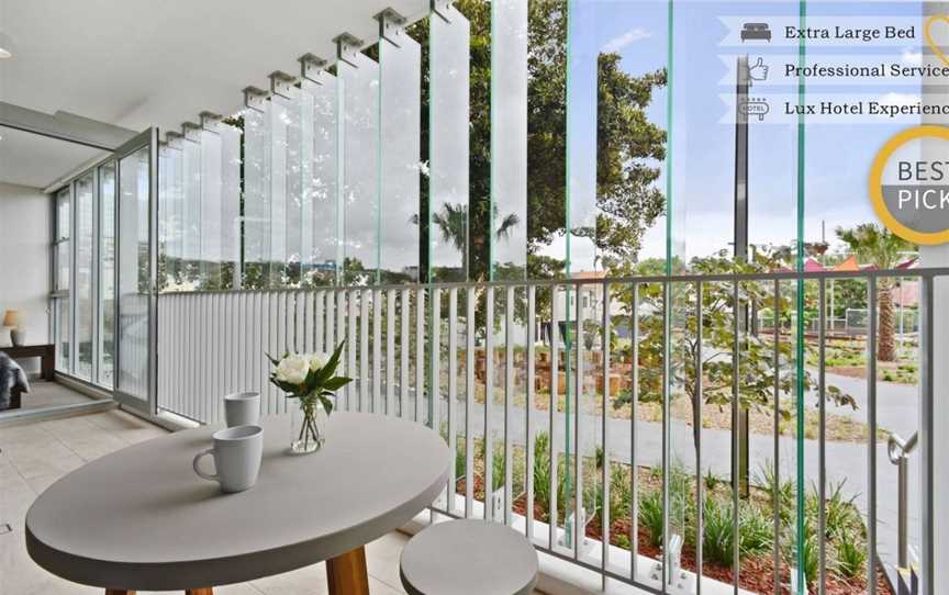 Ultra Modern, Luxurious Apartment in Tranquil Sydney, Zetland, NSW