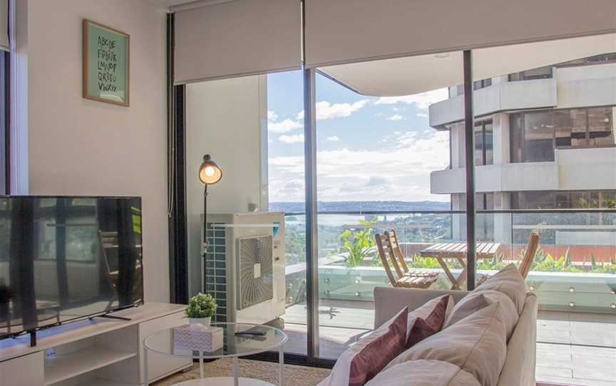 Cozy apartment with harbour bridge view in Bondi, Bondi Junction, NSW