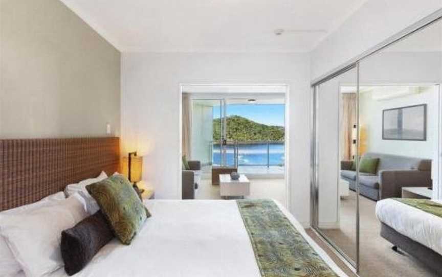 Ocean Panorama - 1 Bedroom Oceanview Apt, Ettalong Beach, NSW