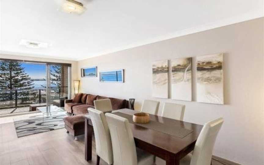 Sundeck, Unit 8/51 Ronald Avenue, Shoal Bay, NSW