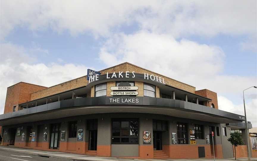The Lakes Hotel, The Entrance, NSW