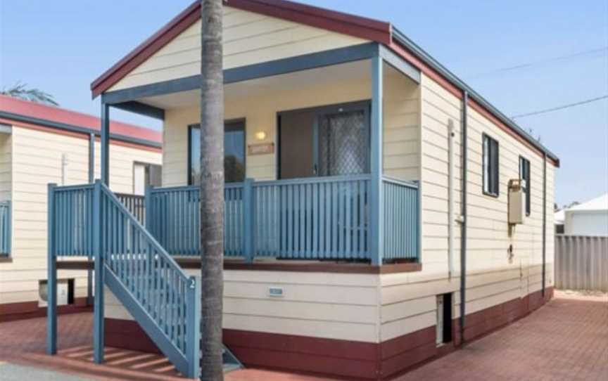 Central Caravan Park, Accommodation in Ascot