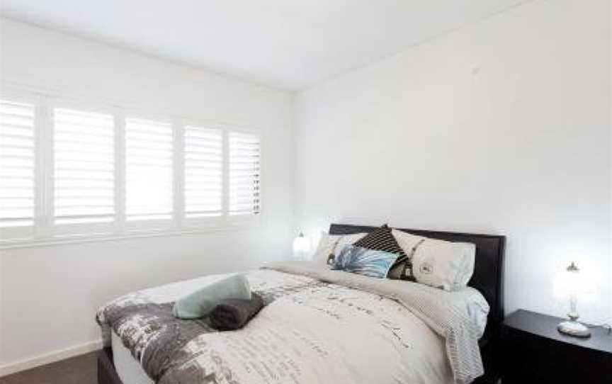 Belle Vue Apartment, North Coogee, WA