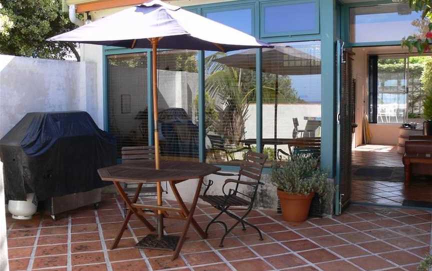 The Beach House and Studio, Accommodation in Prevelly