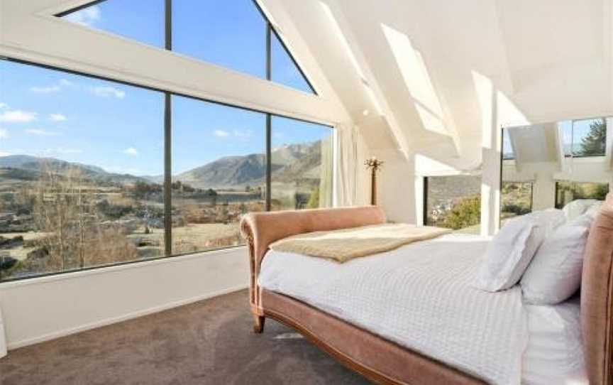 Lindmore Lodge - Queenstown Holiday Home, Lower Shotover, New Zealand
