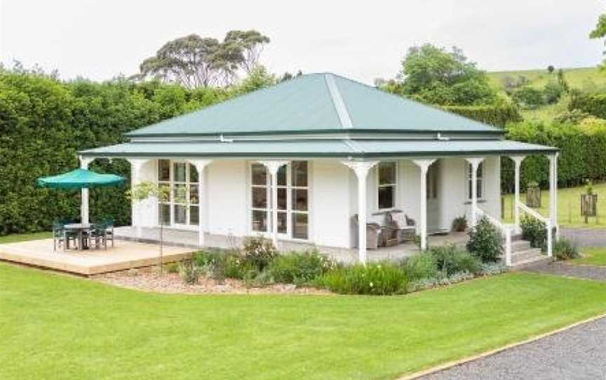 The Crowes Nest Cottage, Pukekohe East, New Zealand