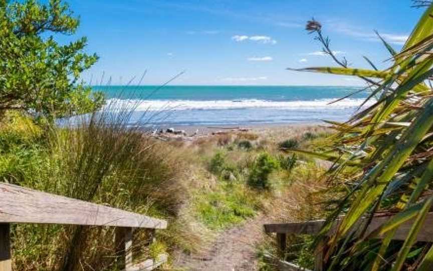 FITZROY COTTAGE - YOUR HAPPY PLACE, Ferndale, New Zealand