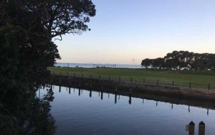 The Beach View House, Milford, Castor Bay, New Zealand