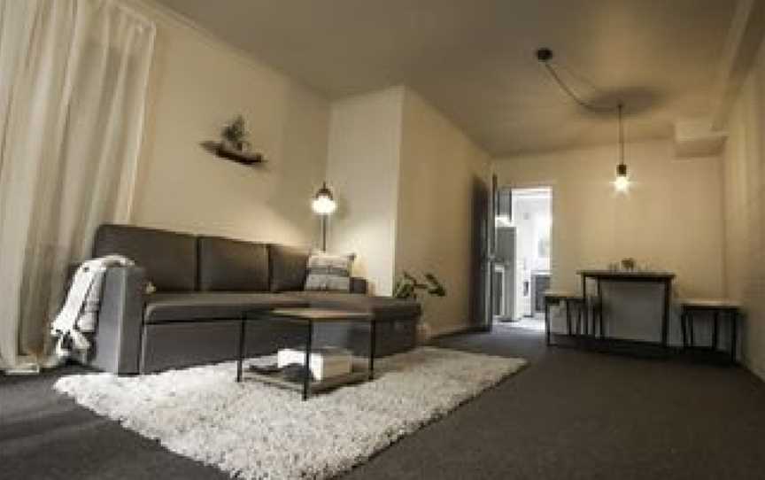Simple Guest House - Central Location, West Melton, New Zealand