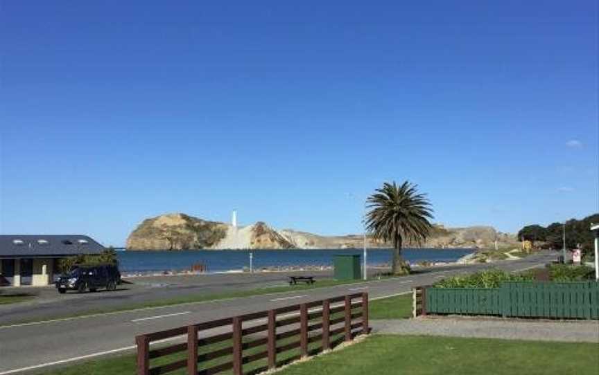 Castlepoint Holiday Park & Motels, Tinui, New Zealand