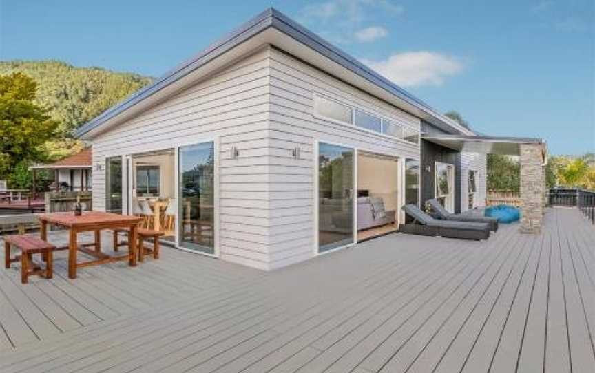 The Sun Seeker's Retreat - Pauanui Holiday Home, Pauanui, New Zealand