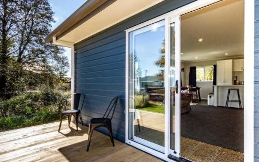 Bluebird Day - National Park Holiday Home, Whanganui National Park, New Zealand