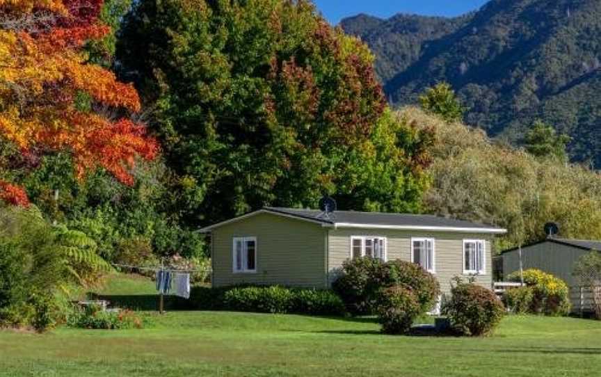 Kauri Cottage - Marahau Holiday Home, Kaiteriteri, New Zealand