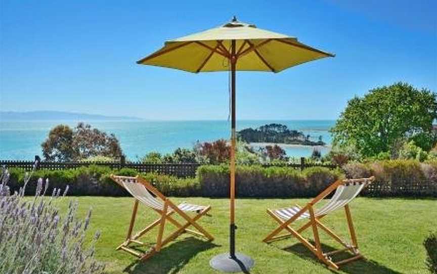 Cliff-top Holiday Home, Nelson, New Zealand