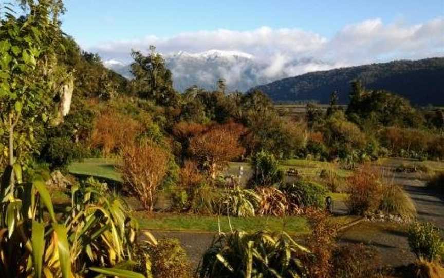 Jackson's Retreat Alpine Holiday Park, Moana, New Zealand