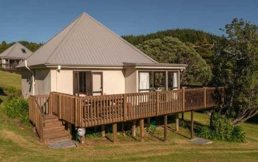Hideaway - Onemana Holiday Chalet, Opoutere, New Zealand