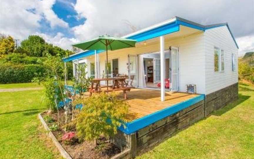 Calypso Cottage with Wifi - Raglan Holiday Home, Raglan, New Zealand