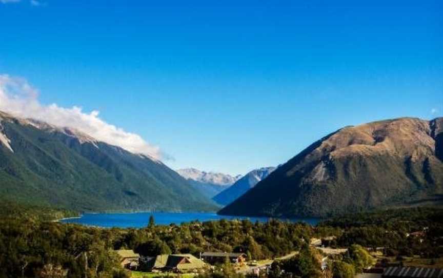 Alpine Lodge, Lake Rotoroa, New Zealand